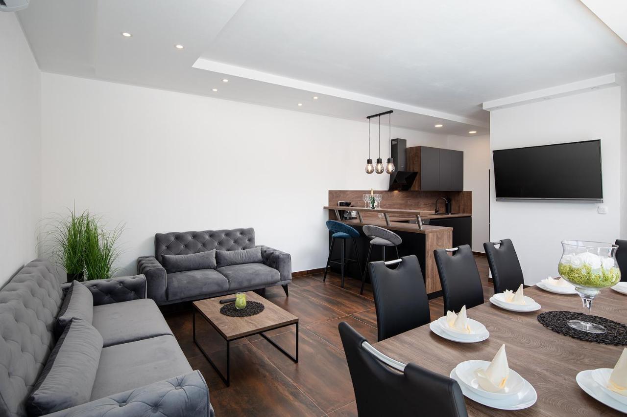 Villa L&L Медулин Екстериор снимка